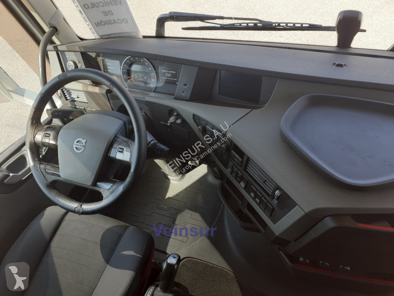 Camion Volvo 4