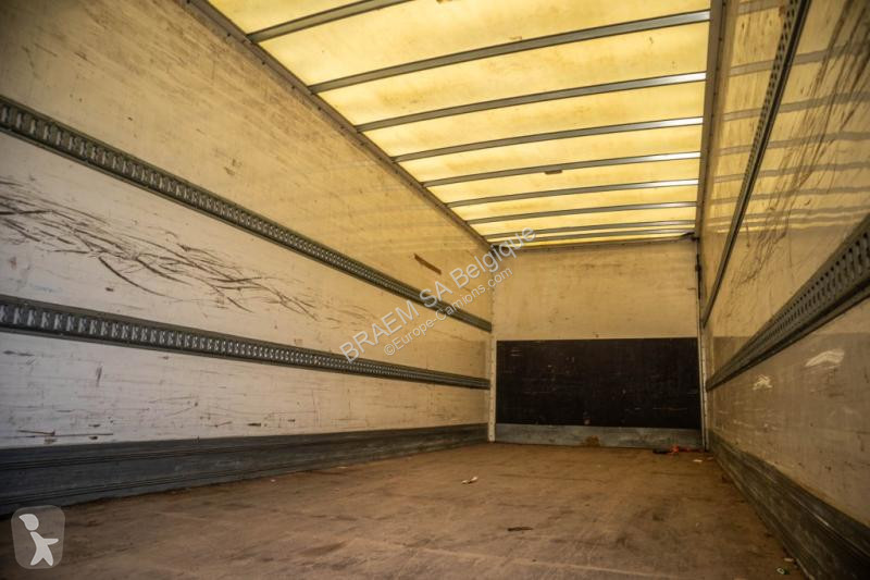 Vrachtwagen DAF 220(16t)+DHOLLANDIA