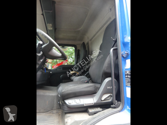 Camion MAN TGM
