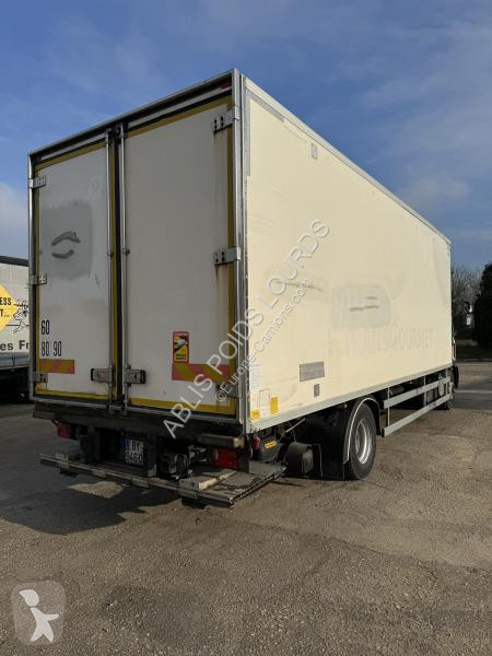 Camion Iveco 160E30
