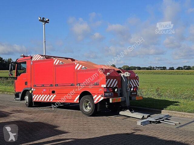 Lastbil MAN 8.220 TGL BOTTIE LIFT 8 TON