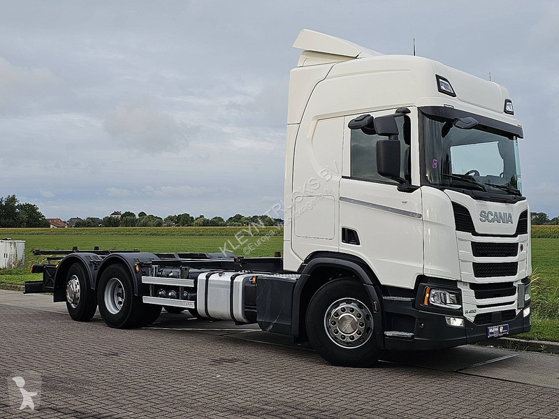 Kamion Scania 6x2*4