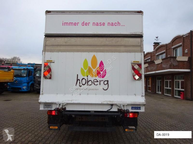 شاحنة DAF LF 220 Koffer mit Palfinger LBW 4x2