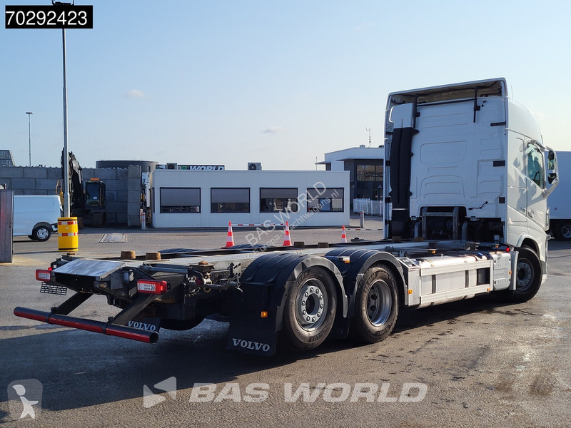 Vrachtwagen Volvo 540  6X2 Retarder Lift-Axle...