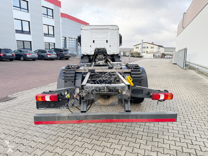 شاحنة Mercedes Arocs 1840 L 4x2 Arocs 1840 L...