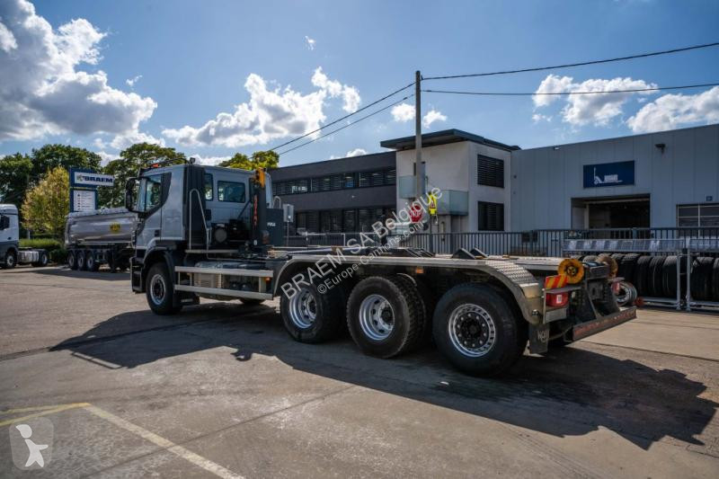 شاحنة Iveco 460