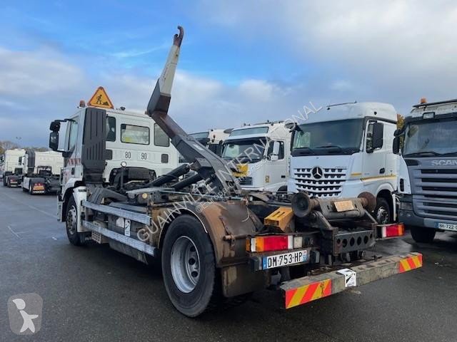 شاحنة Iveco