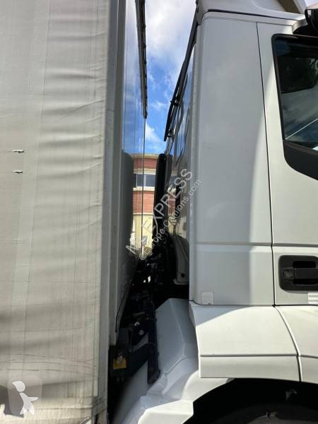 شاحنة Iveco