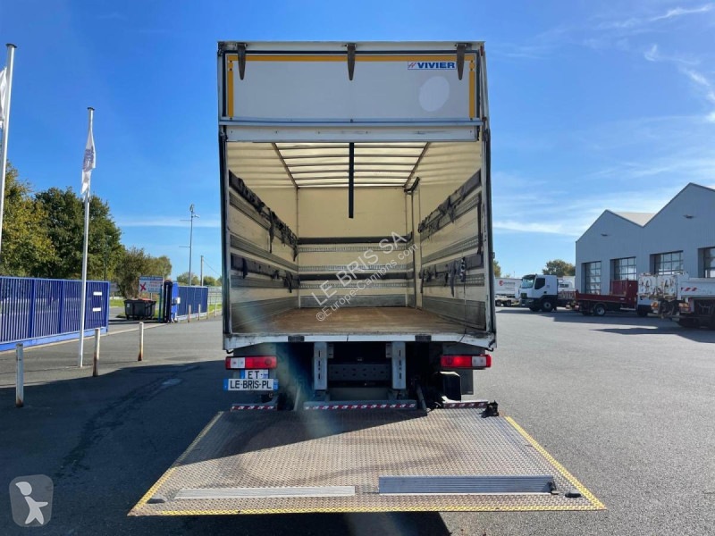 Camion Renault  D320.19
