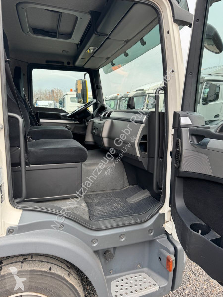 شاحنة MAN 12.250 4X2 Koffer LBW Klima...
