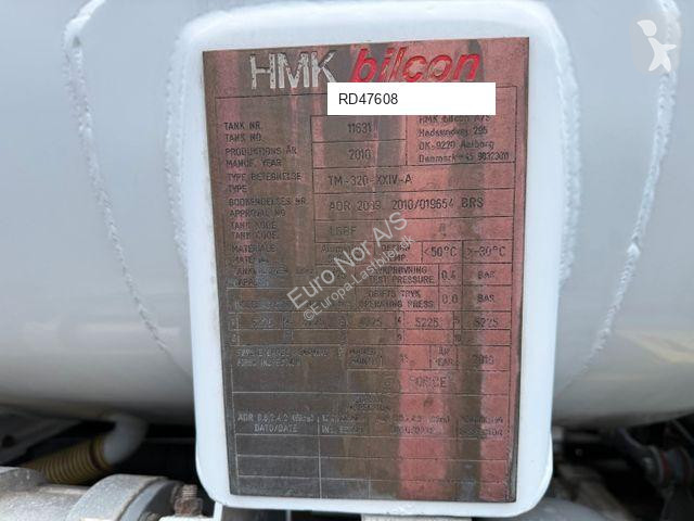 شاحنة Scania P400 8x2*6 HMK Bilcon 24.000 l....