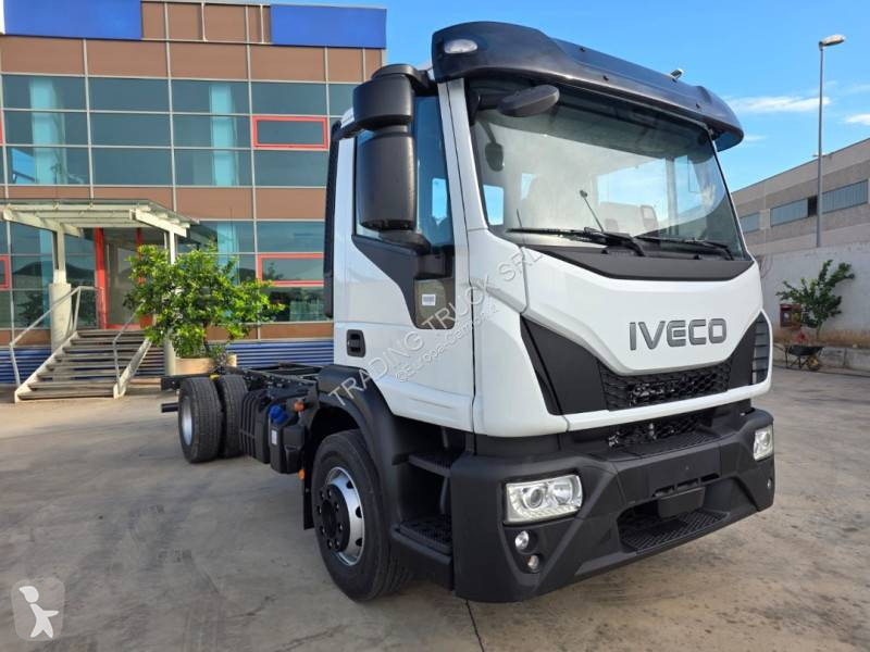 شاحنة Iveco