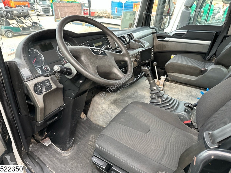 Camion MAN 32 360 8x4, EURO 4, SCHWING, 9m3,...