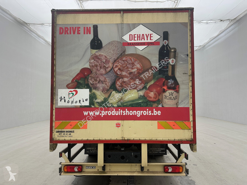 شاحنة Iveco 150E25