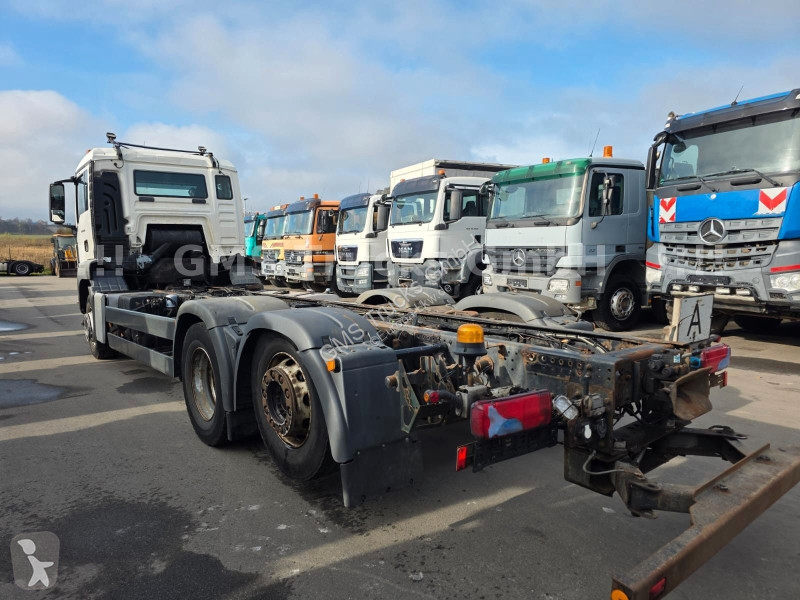 شاحنة MAN 26.400 / Lenkachse / Motor PTO