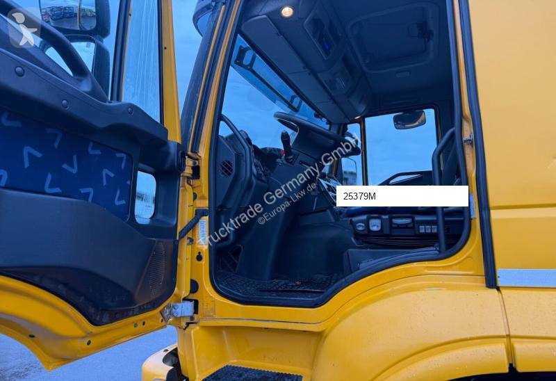 شاحنة Iveco 676 410T50-5