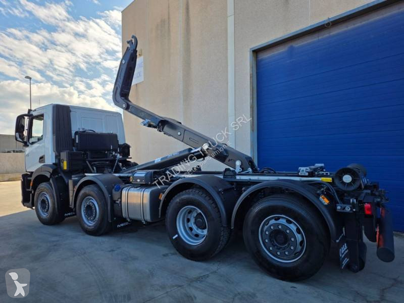 شاحنة Iveco