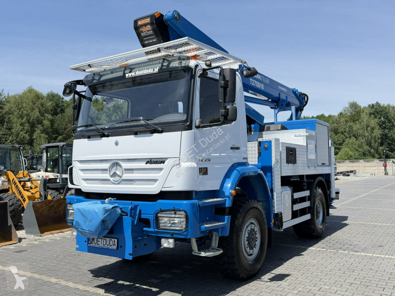 شاحنة Mercedes AXOR 1829 4x4 Zwyżka RUTHMANN...
