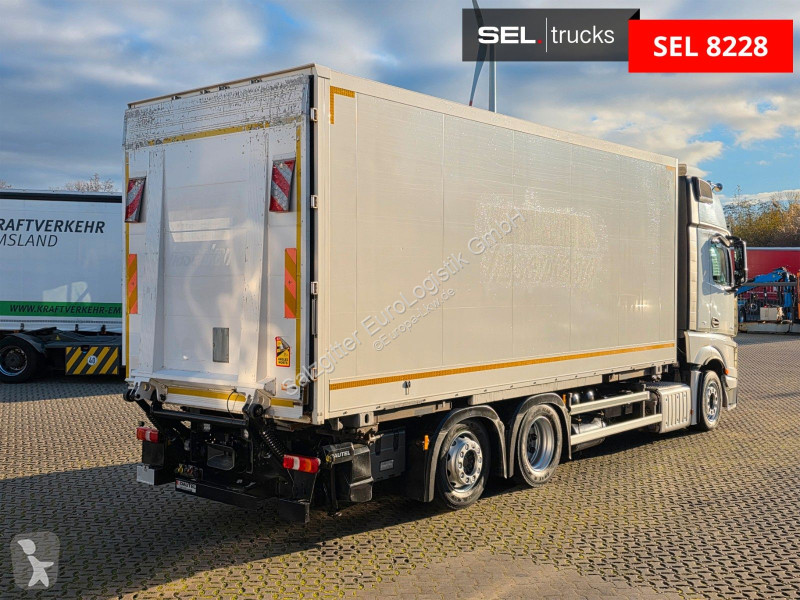 شاحنة Mercedes 2542 / Retarder/ Ldbw/Lenkachse/BDF