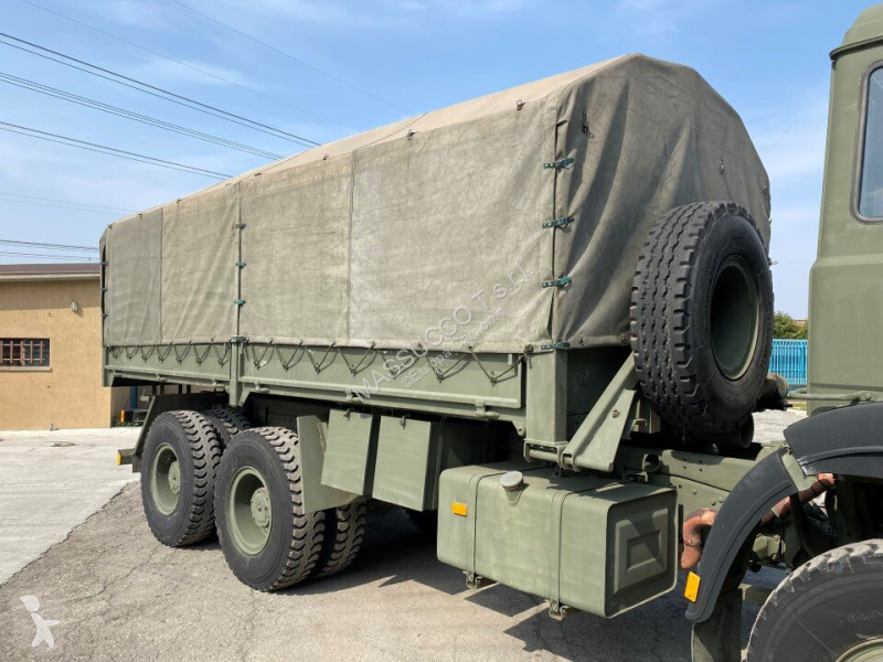 شاحنة Iveco