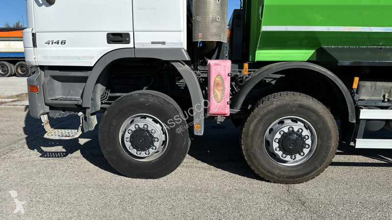 شاحنة Mercedes benz  4146 AKN 8X8