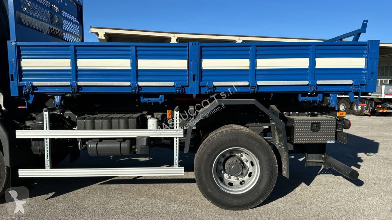 شاحنة Volvo FL280 4x4