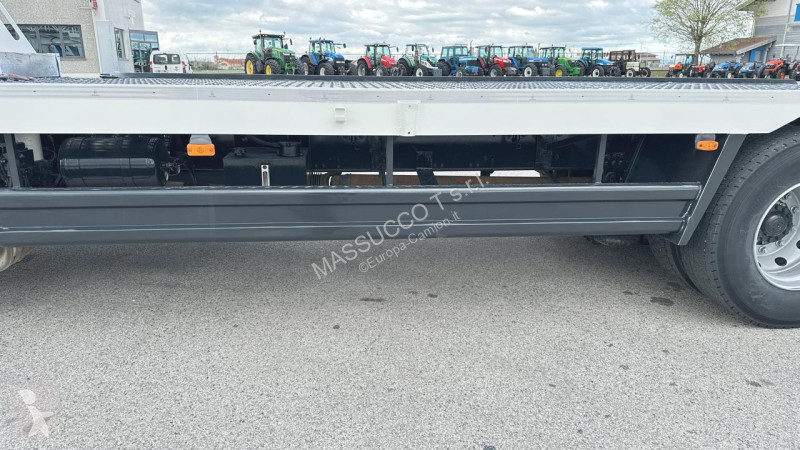 شاحنة Iveco STRALIS 310 6x2