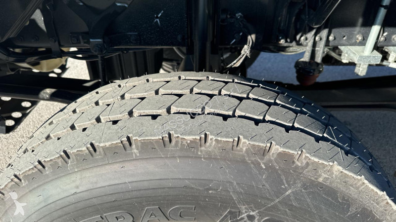 شاحنة MAN TGM 13.250 4x4