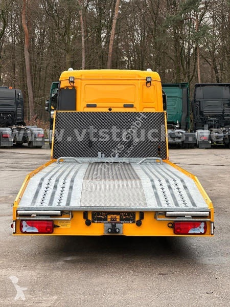 شاحنة MAN 8.220 4x2 Autotransporter 7,5 t.