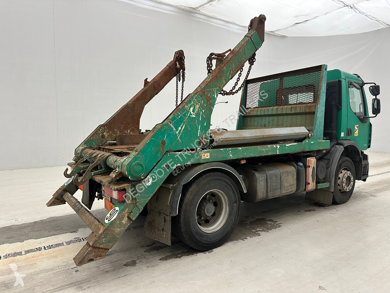 شاحنة Renault 320 DXi