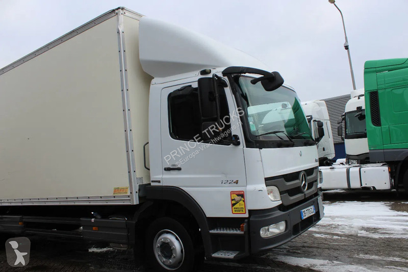 شاحنة Mercedes 1224 * EURO5 * 4X2 *