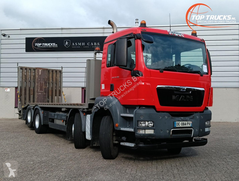 شاحنة MAN 35.360 8x2 - Machine transporter,...