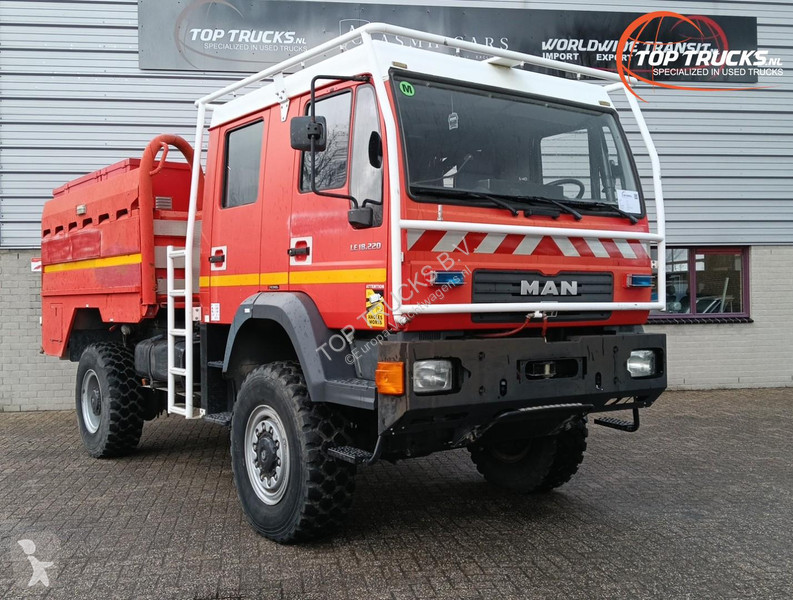 Ciężarówka MAN 18.220 4x4 -4.000 ltr -200 ltr...