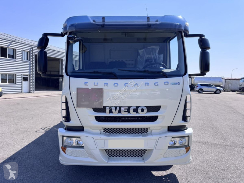 شاحنة Iveco  160E