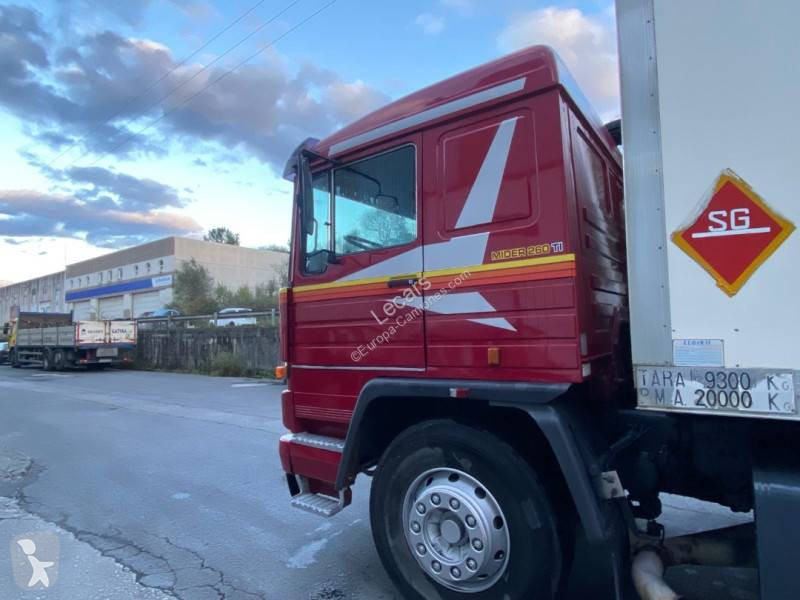 شاحنة Pegaso