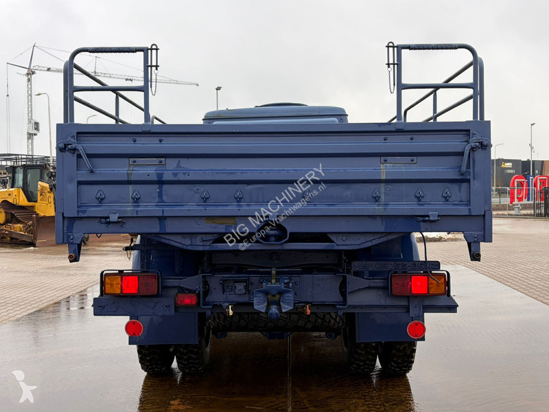 شاحنة Mercedes 4X4 blue