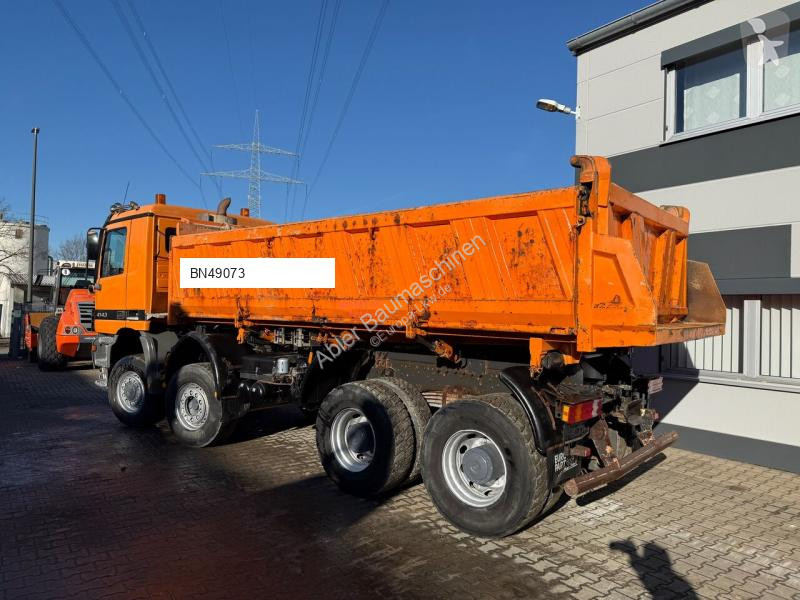 شاحنة Mercedes 4143
