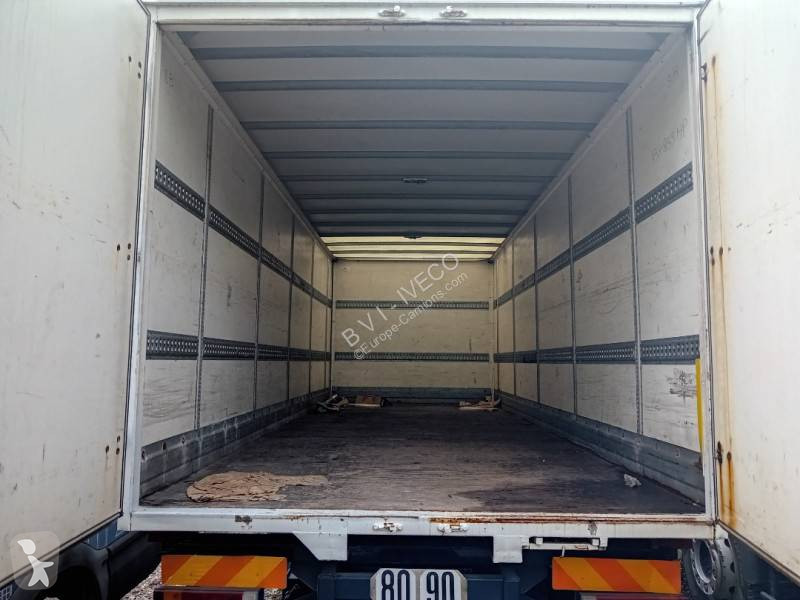 شاحنة Iveco