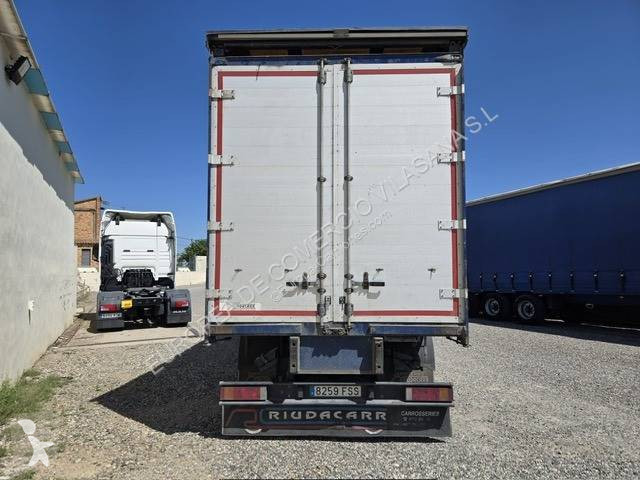 شاحنة Iveco