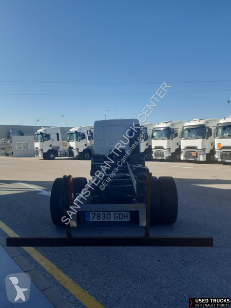 شاحنة Volvo