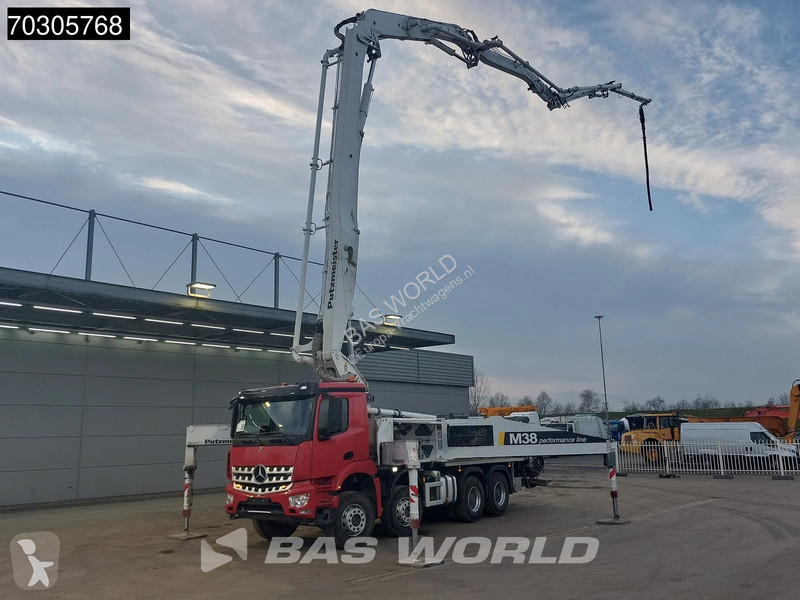 شاحنة Mercedes 3240 8X4 38mtr Putzmeister BSF...