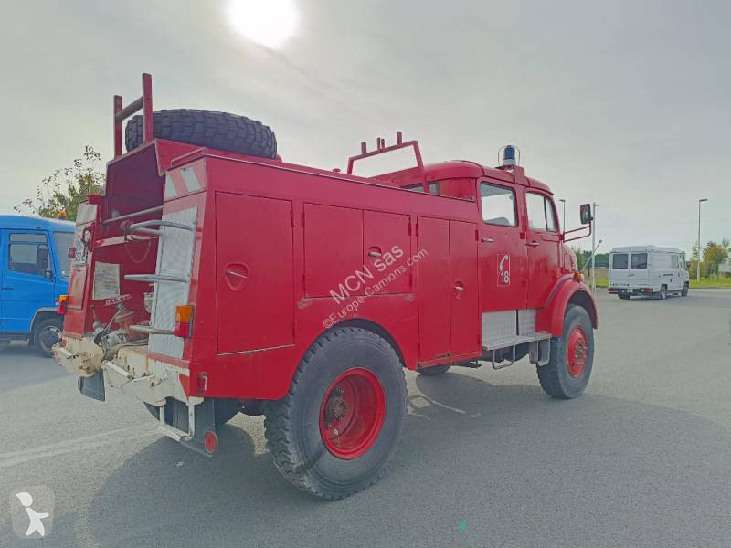 Mercedes 911 truck