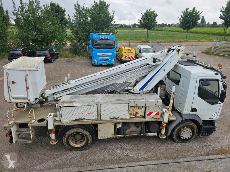 شاحنة Renault V.I. Renault VI Truck Mounted...