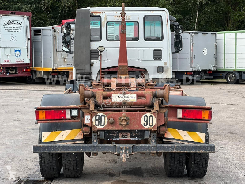 شاحنة Iveco EuroCargo 150E18 4x2 Euro 2...