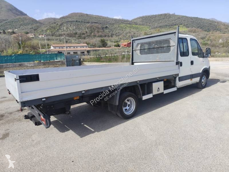 شاحنة Iveco