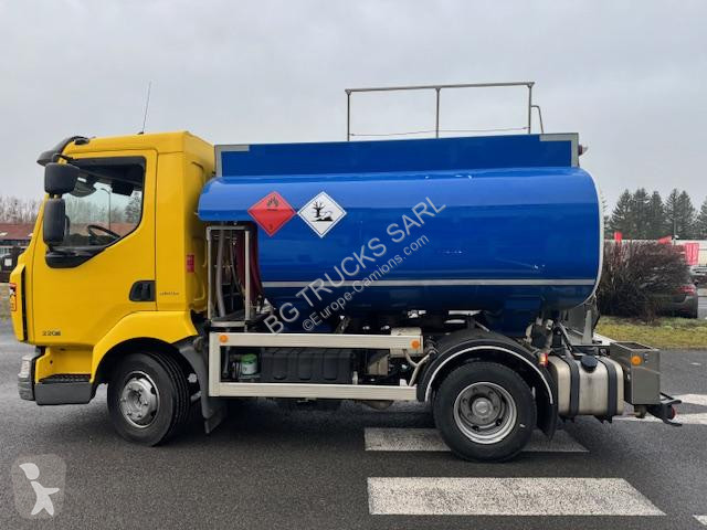 شاحنة Renault 220 DXI