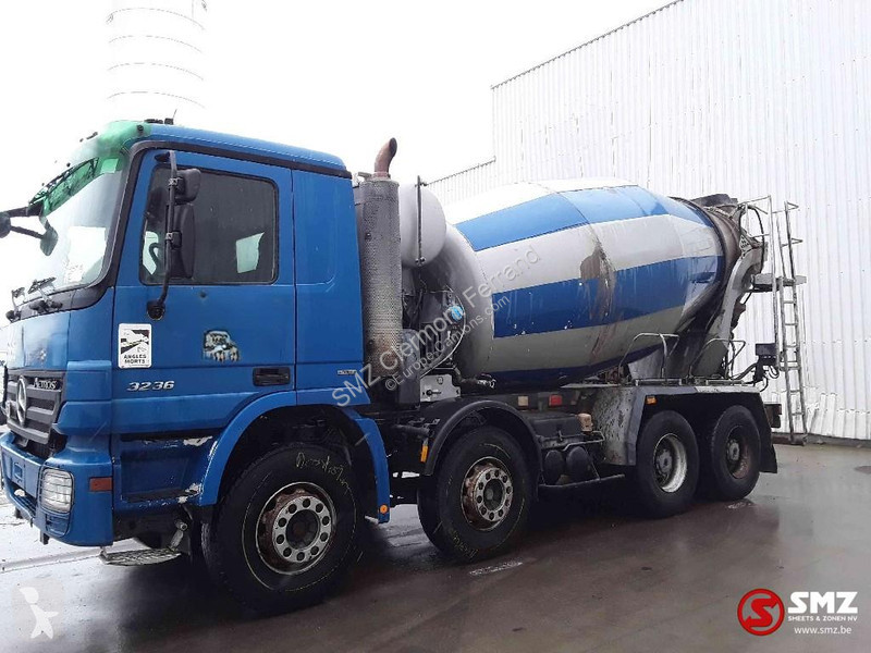 شاحنة Mercedes 3236 EPS