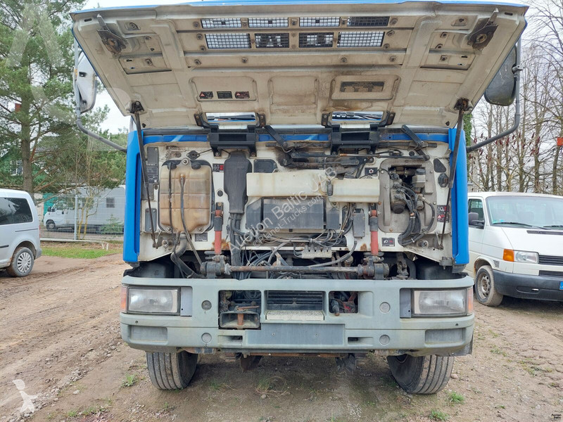 Lastbil Iveco 180E18