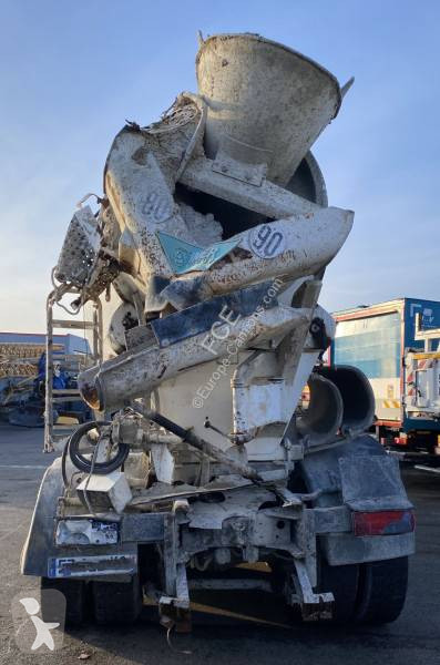 شاحنة Iveco