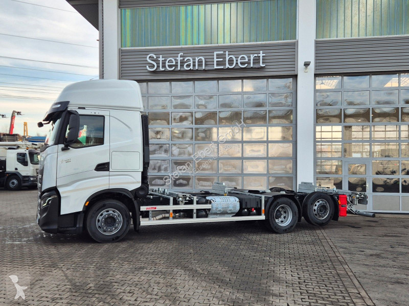 شاحنة Iveco S-Way AS260S50Y/FS CM 6x2 BDF